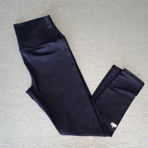 ALO Yoga Black Leggings